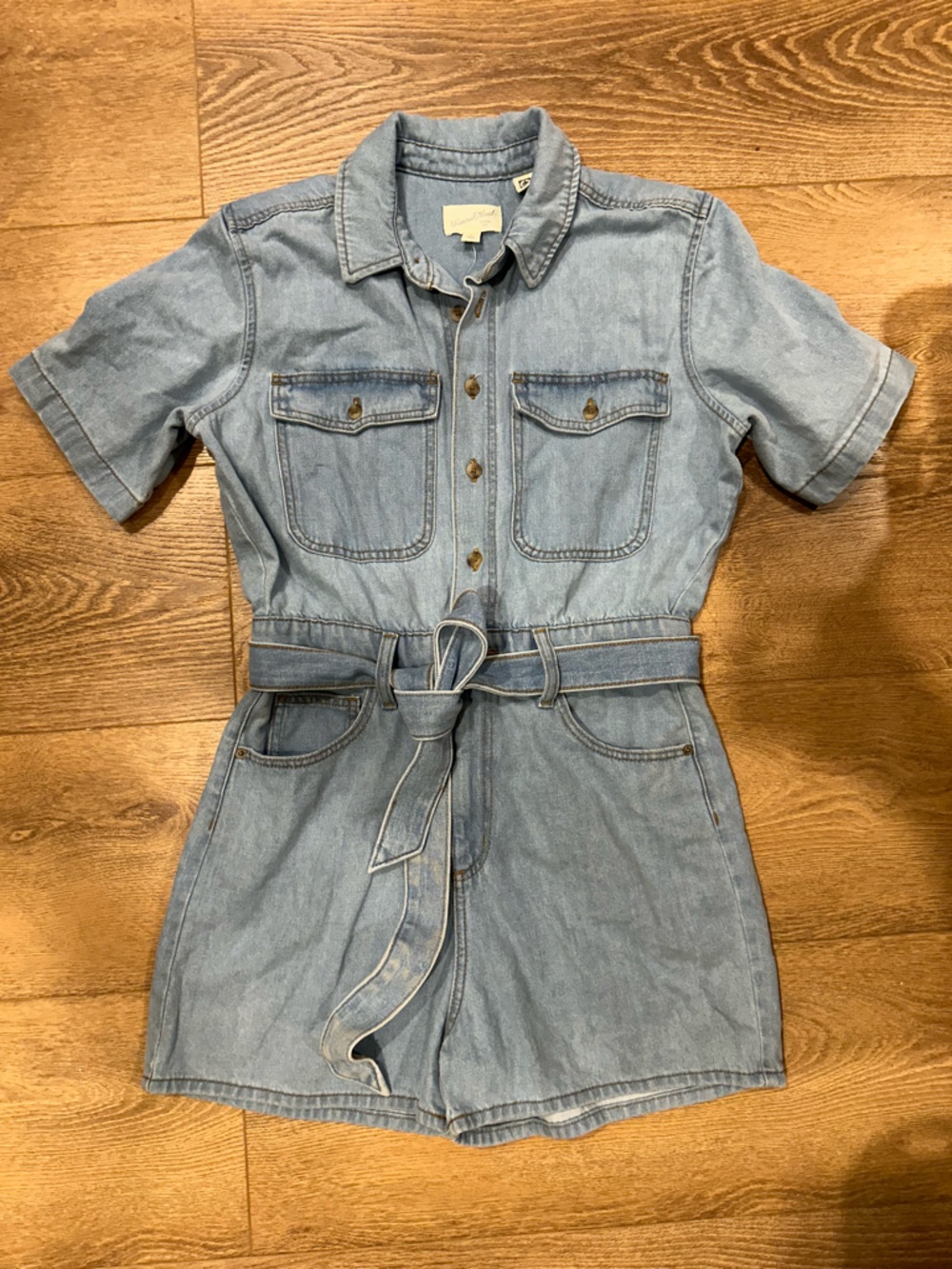 Universal Thread Light Blue Denim Short-Sleeve Romper with Tie Waist